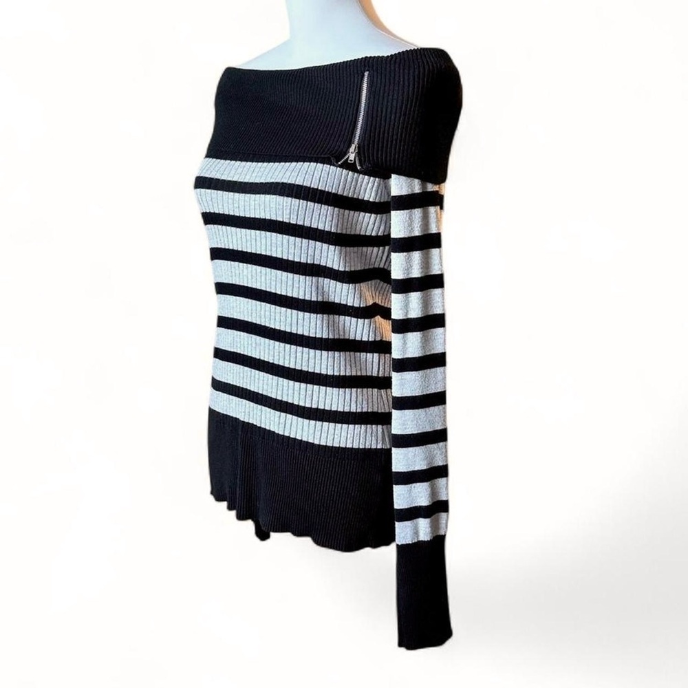 Y2K Striped Long Sleeve Top